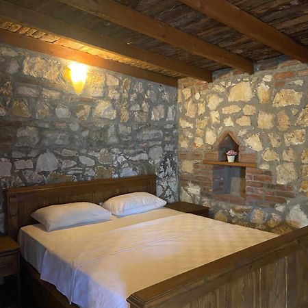 Pavelin Yeri Otel Αδραμύττιο Εξωτερικό φωτογραφία