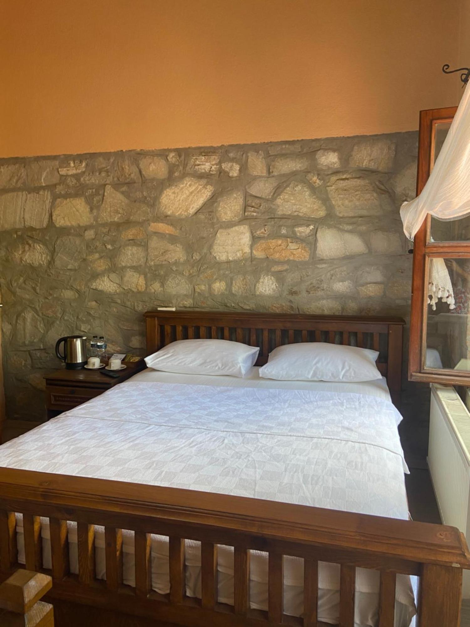Pavelin Yeri Otel Αδραμύττιο Εξωτερικό φωτογραφία
